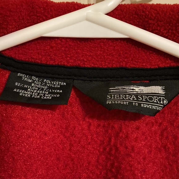 Sierra Sport Fleece Zip Up Sleeveless Vest - Picture 3 of 6